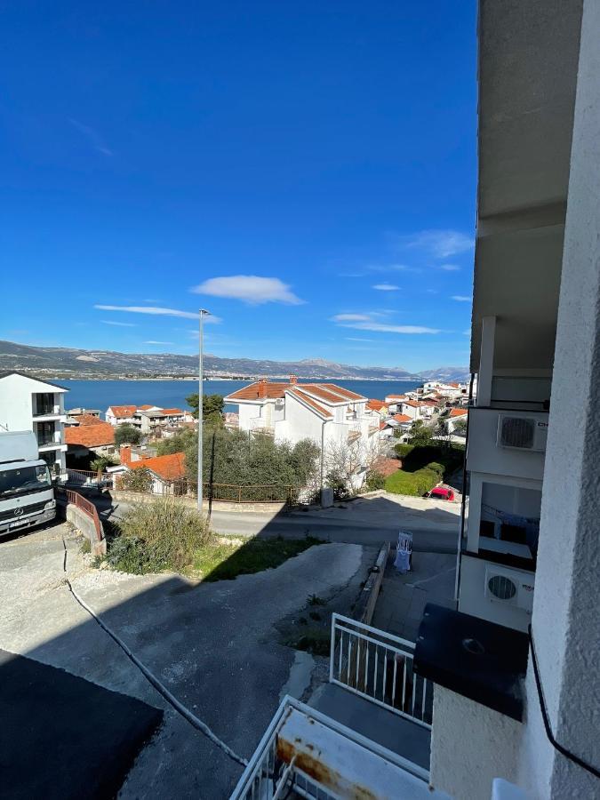 Apartments Holiday Gavric Trogir Quarto foto