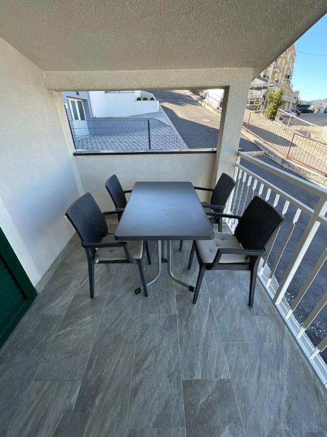 Apartments Holiday Gavric Trogir Quarto foto